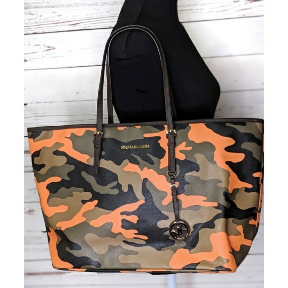 Micheal Kors Orange Camo Bag